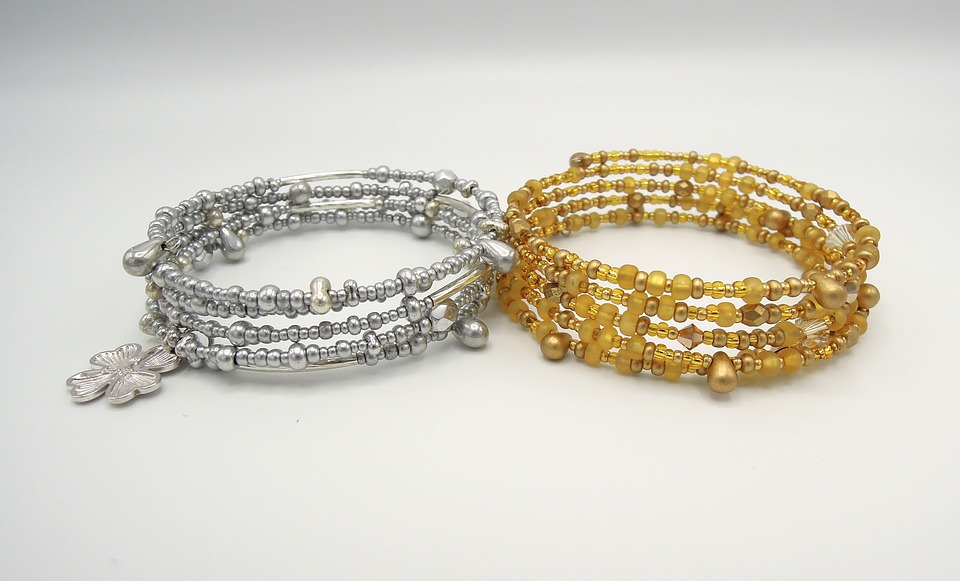 Can You Wear Gold and Silver Jewelry Together?, Jewelry and more
